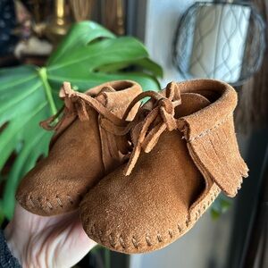 Minnetonka Tan Baby Moccasins